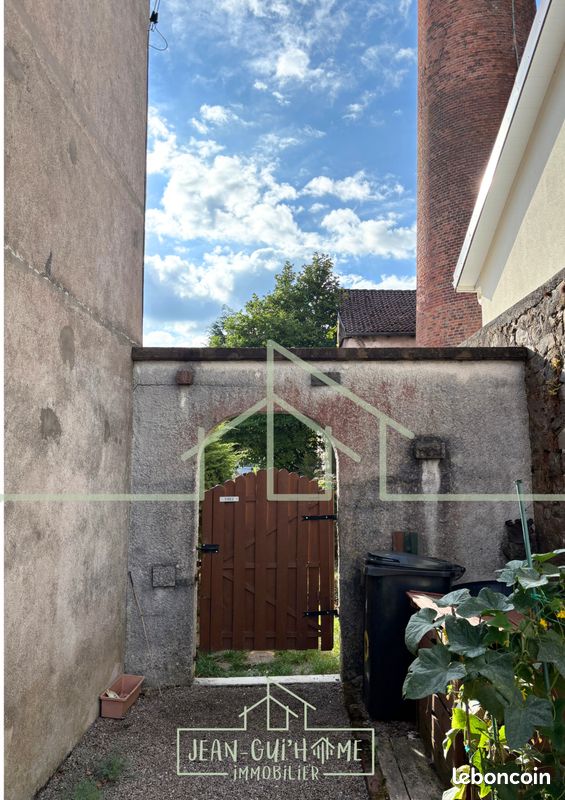 Appartement 3 pièces 101 m² · à Remiremont · 101 m² · 660 €/mois