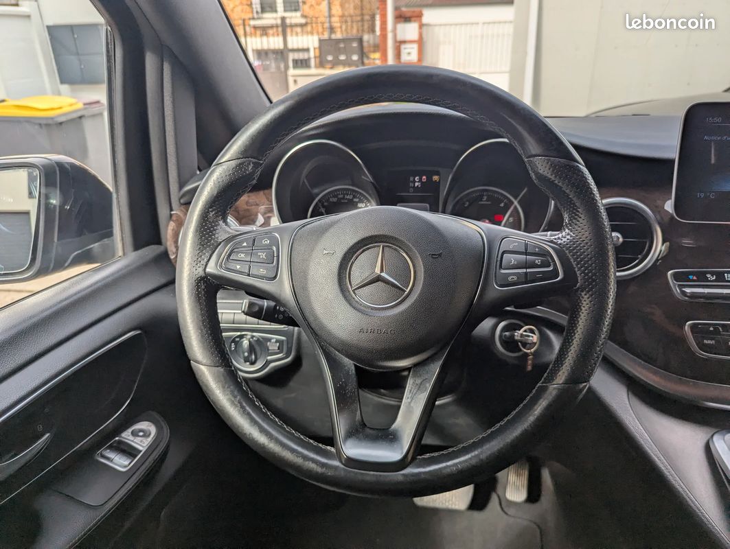 Mercedes-Benz CLASSE V 220 d Extra Long (447.815) 2EME MAIN/CAR PLAY/ PORTE ELEC (image 24)