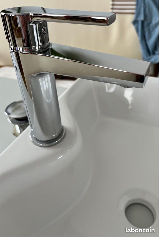 Lavabo + robinetterie mitigeur (image 3)