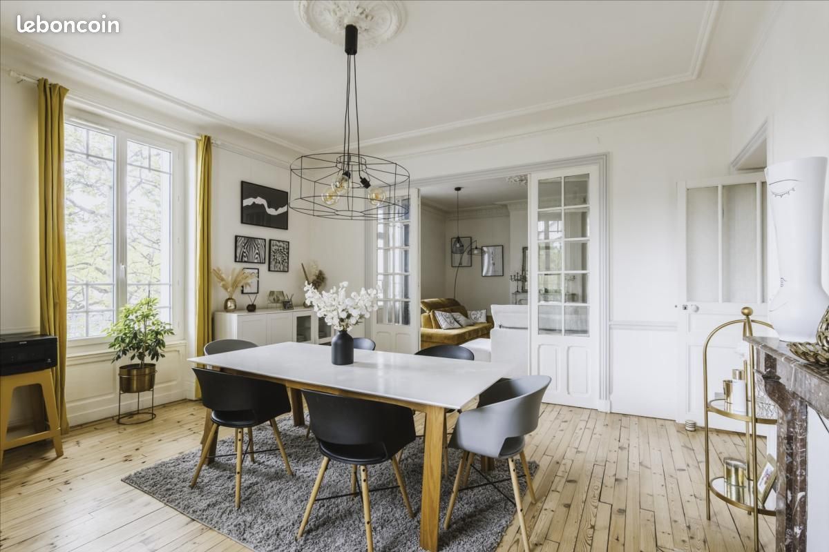 Appartement 5 pièces 123 m² · à Clermont-Ferrand · 123 m² · 1 400 €