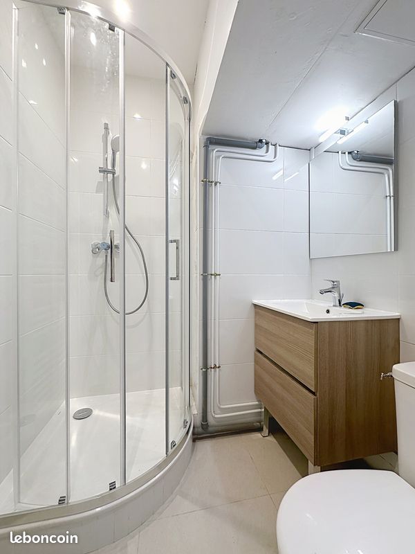 Appartement 2 pièces 42 m² · à Oullins-Pierre-Bénite · 42 m² · 810 €/mois