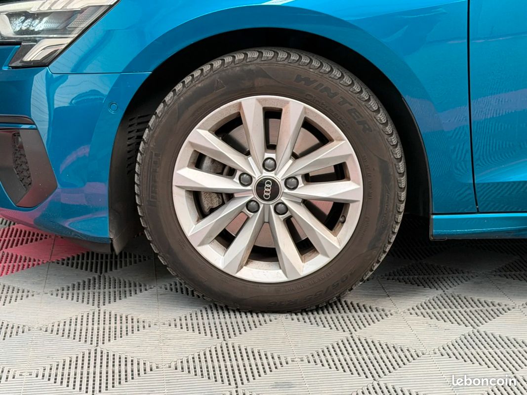 AUDI A3 SPORTBACK 35 TFSI Mild Hybrid 150 S tronic 7 Business line Suivi entretien Complet (image 34)