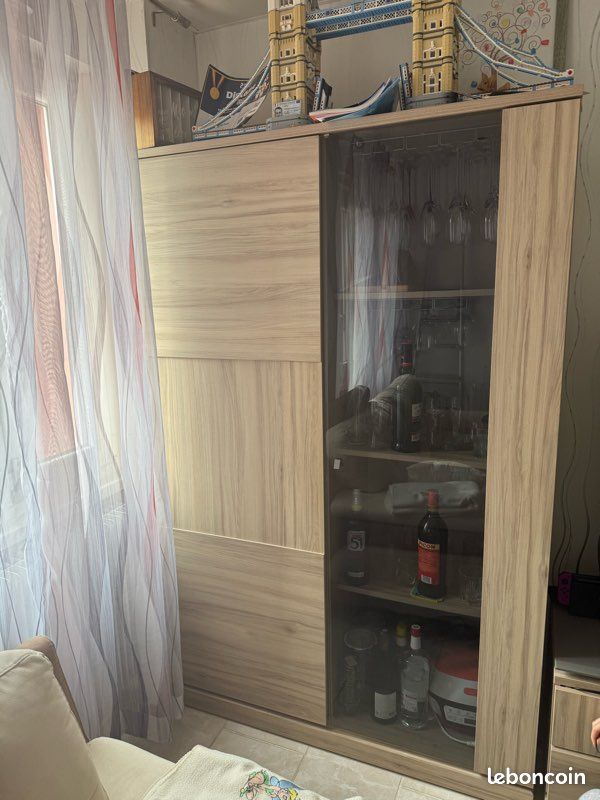 Vaisselier/buffet (image 1)