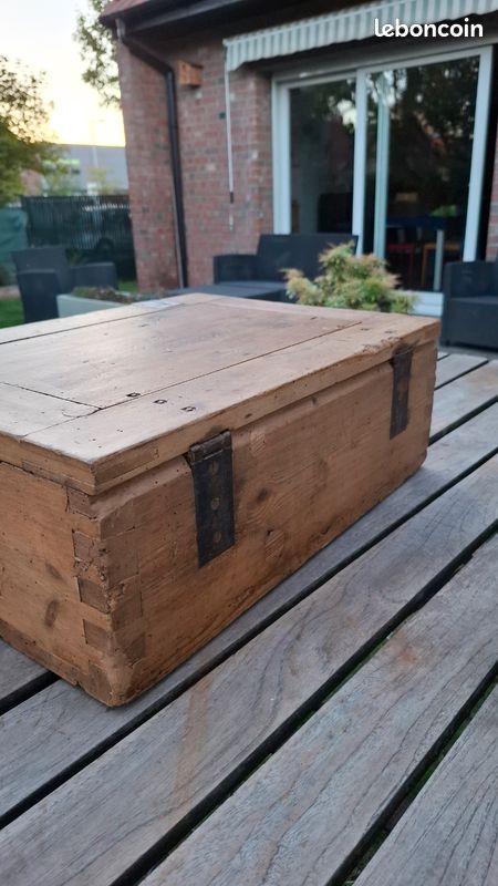 Rare caisse militaire allemande années 40/50 en bois massif et métal (image 10)