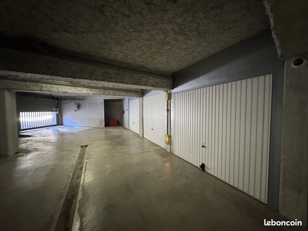 Parking 14 m² · à Montpellier · 14 m² · 23 000 €