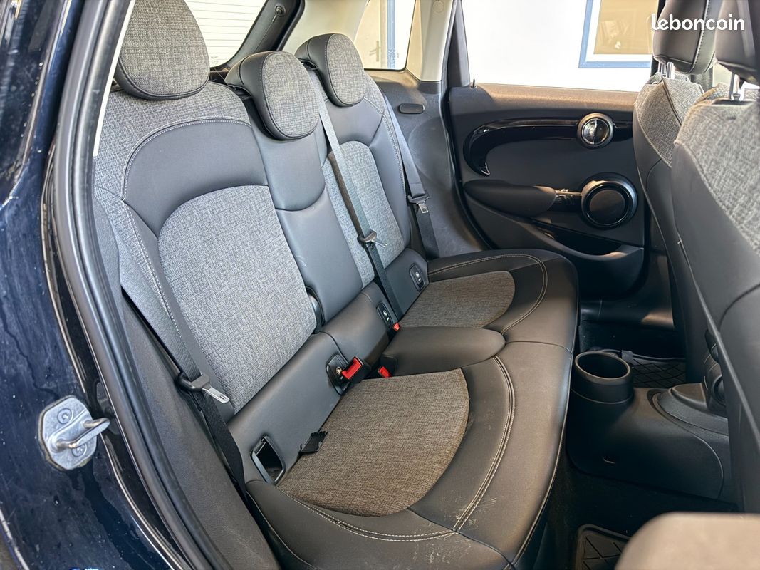 MINI HATCH 5 PORTES F55 LCI Cooper 136 ch Edition Greenwich (image 25)