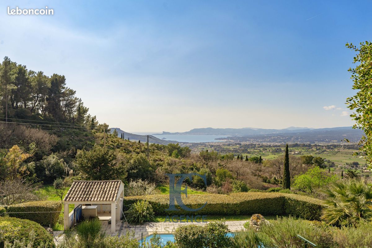 Maison 6 pièces 210 m² · à La Cadière-d'Azur · 210 m² · 1 190 000 €