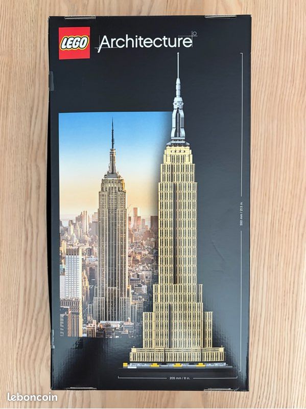 LEGO Architecture 21046 Empire State Building (image 2)