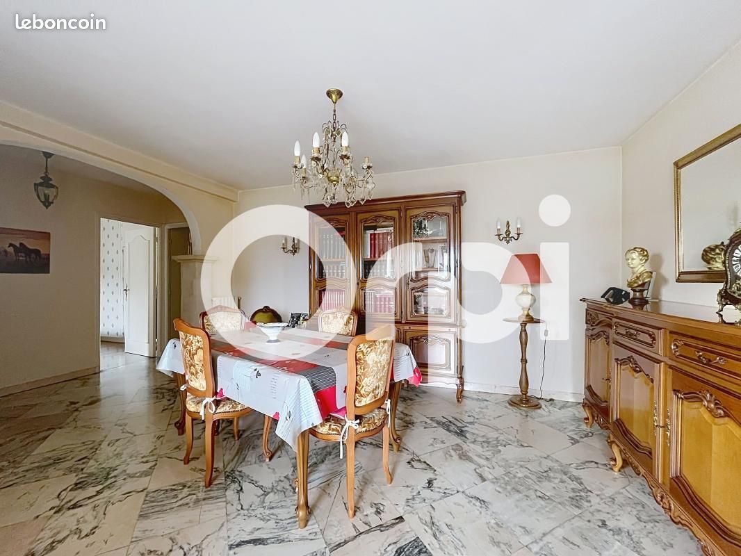 Appartement 3 pièces 89 m² · à Brive-la-Gaillarde · 89 m² · 172 000 €
