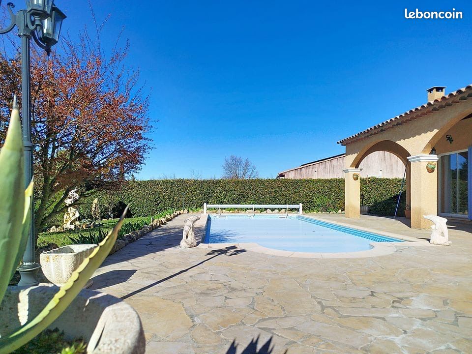 Maison 4 pièces 102 m² · à Régusse · 102 m² · 420 000 €