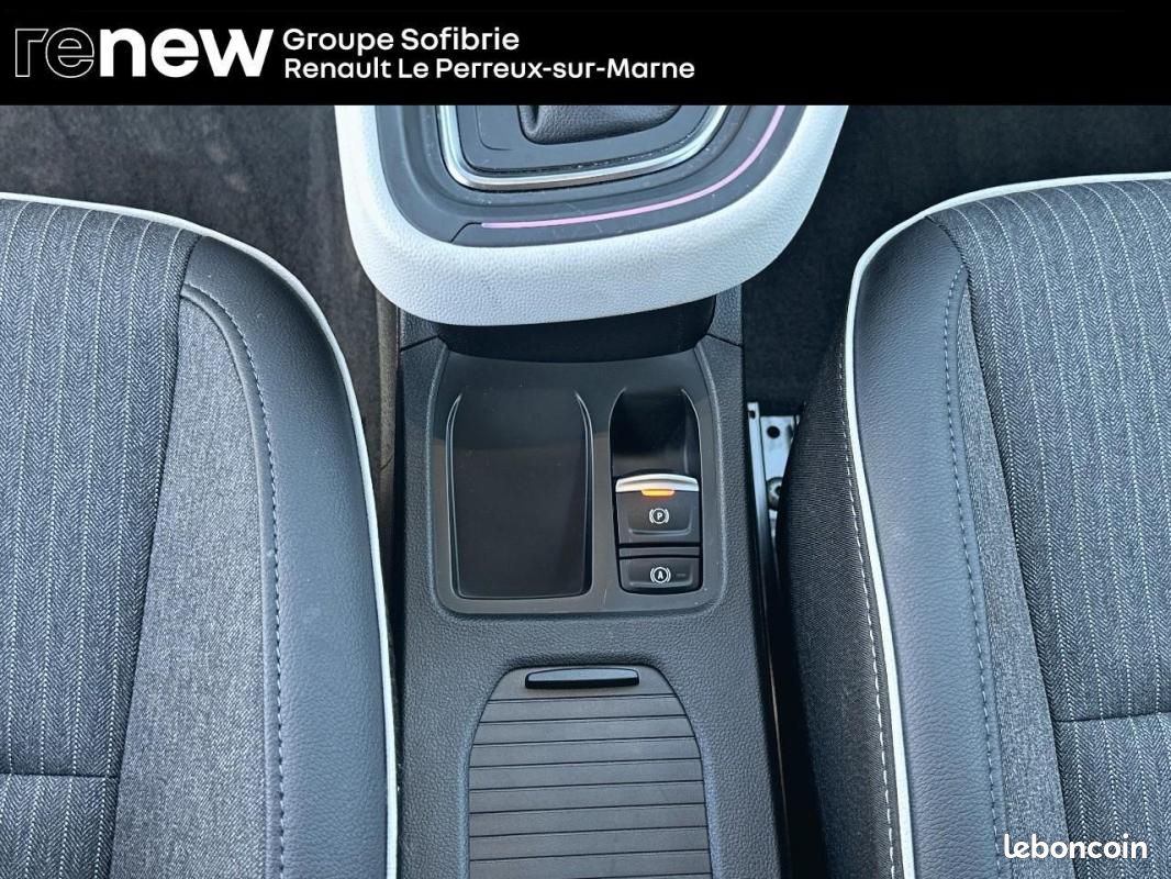 Renault Clio V E-Tech full hybrid 145 Techno (image 22)