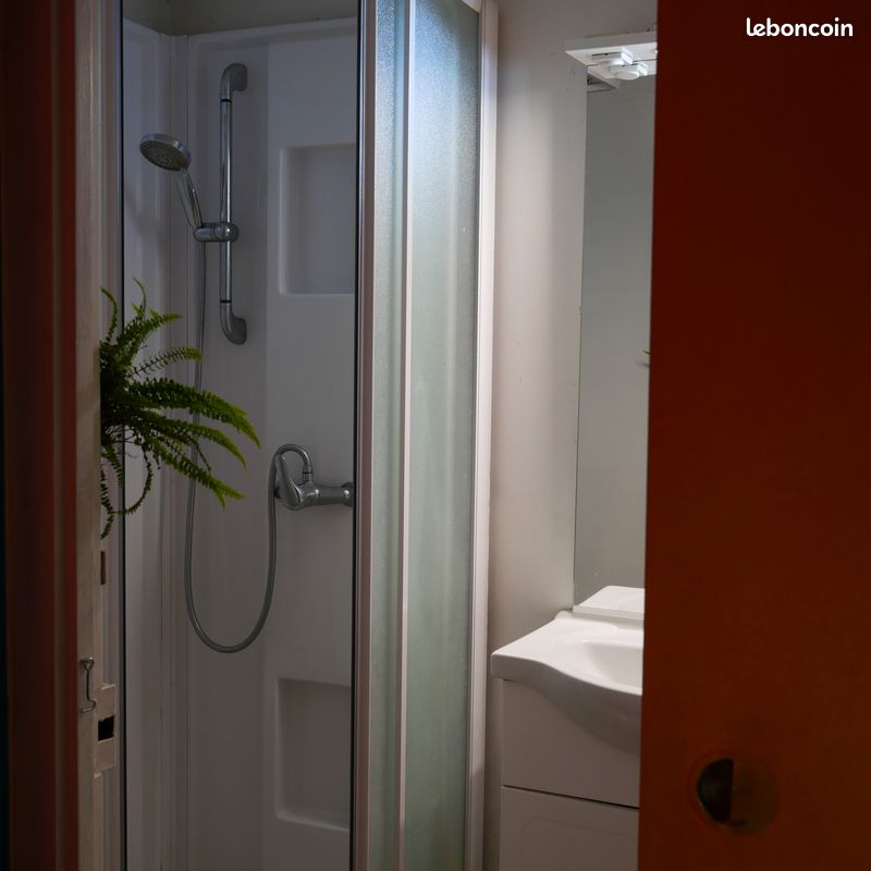 Chaleureuse maison avec jacuzzi et vue imprenable (image 5)