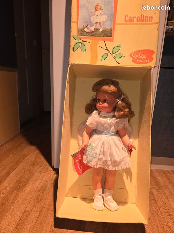 RARE! POUPEE ANCIENNE Gege Parlante - Encore En Boite EUR 149,00