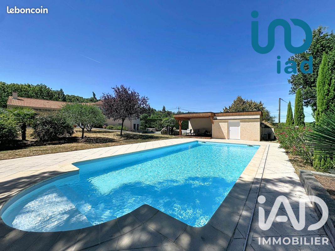 Maison 5 pièces 159 m² · à Peaugres · 159 m² · 455 000 €