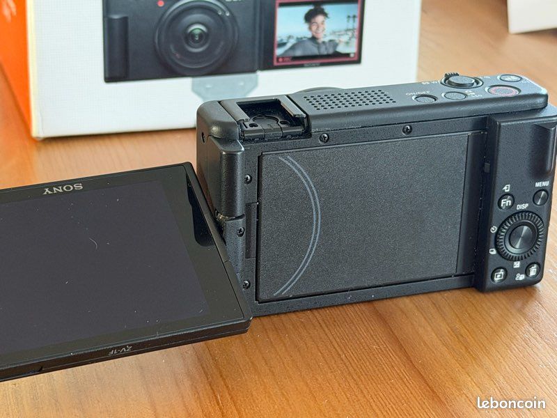 Appareil photo VLOG Sony ZV-1F Noir (Boîte d'origine) (image 4)