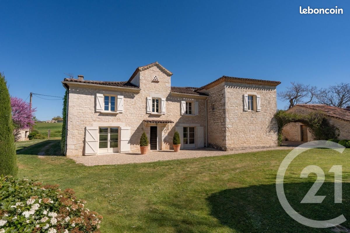 Maison 12 pièces 399 m² · à Cagnac-les-Mines · 399 m² · 950 000 €
