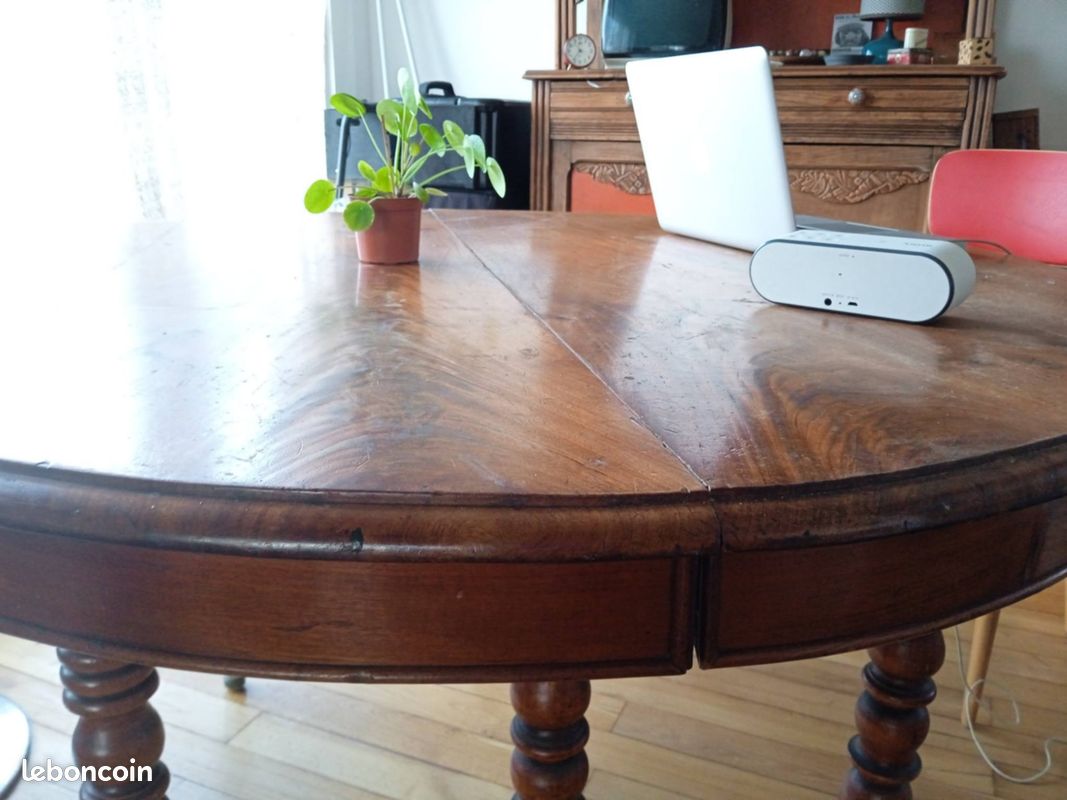 Table ronde (image 2)