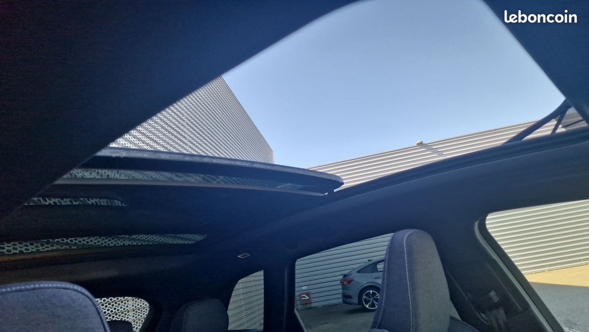 AUDI Q5 TFSI 204 ch Hybride S tronic 7 S line (image 27)