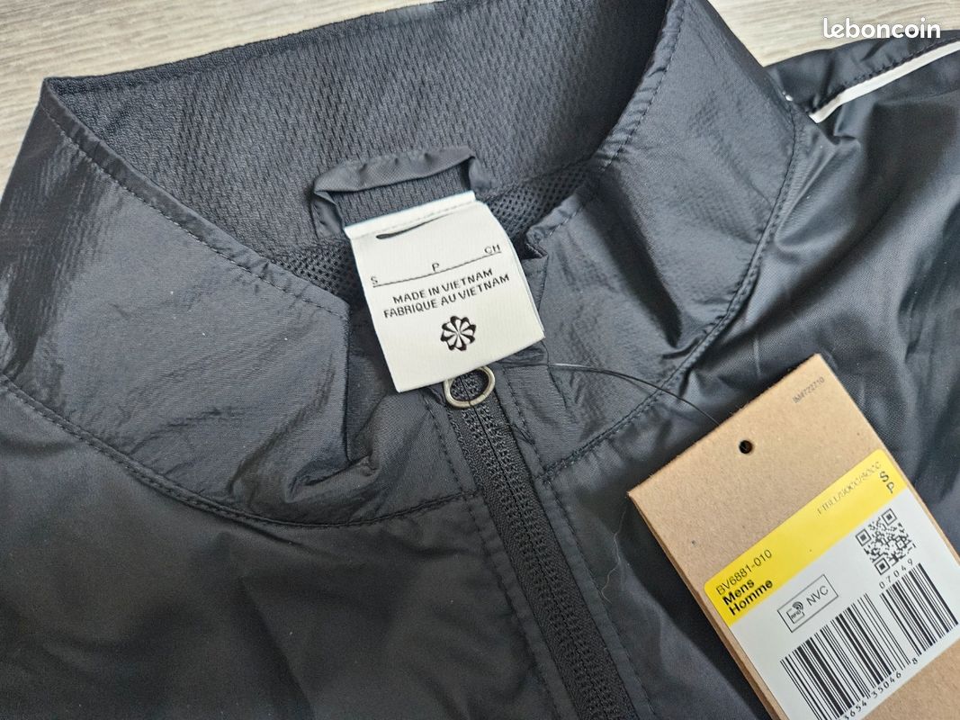 Veste coupe vent taille S homme noir nike (image 8)
