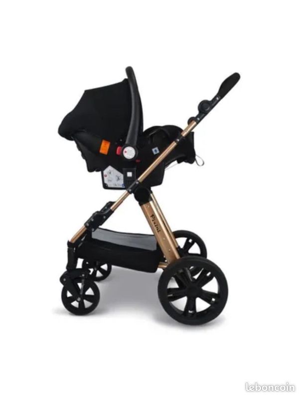 Poussette bébé (image 1)