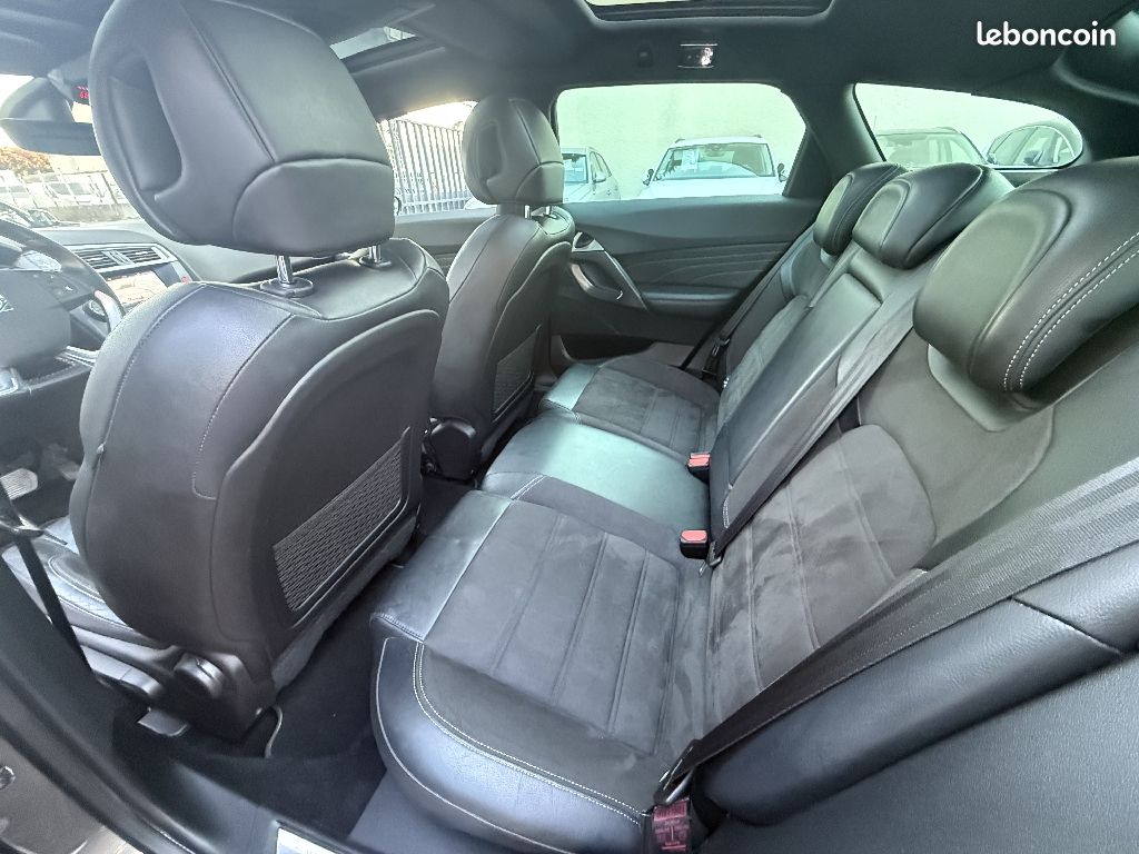 DS 5 BlueHDi 180 SetS EAT6 Sport Chic (image 8)