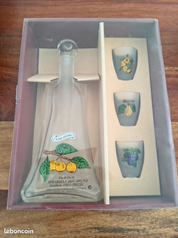 Coffret eau de vie de Mirabelle Bouteille VIDE + 3 verres Étain - Très bon état (image 2)