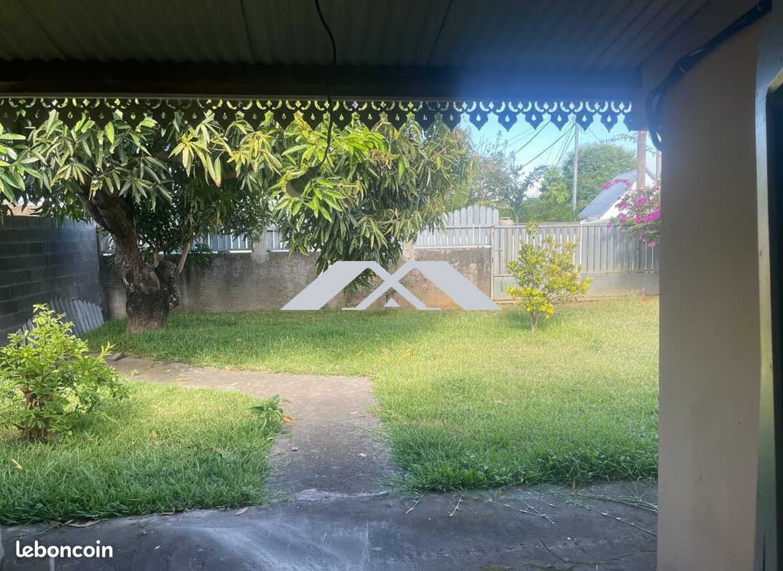 Maison 4 pièces 95 m² · à Saint-Pierre · 95 m² · 195 195 €