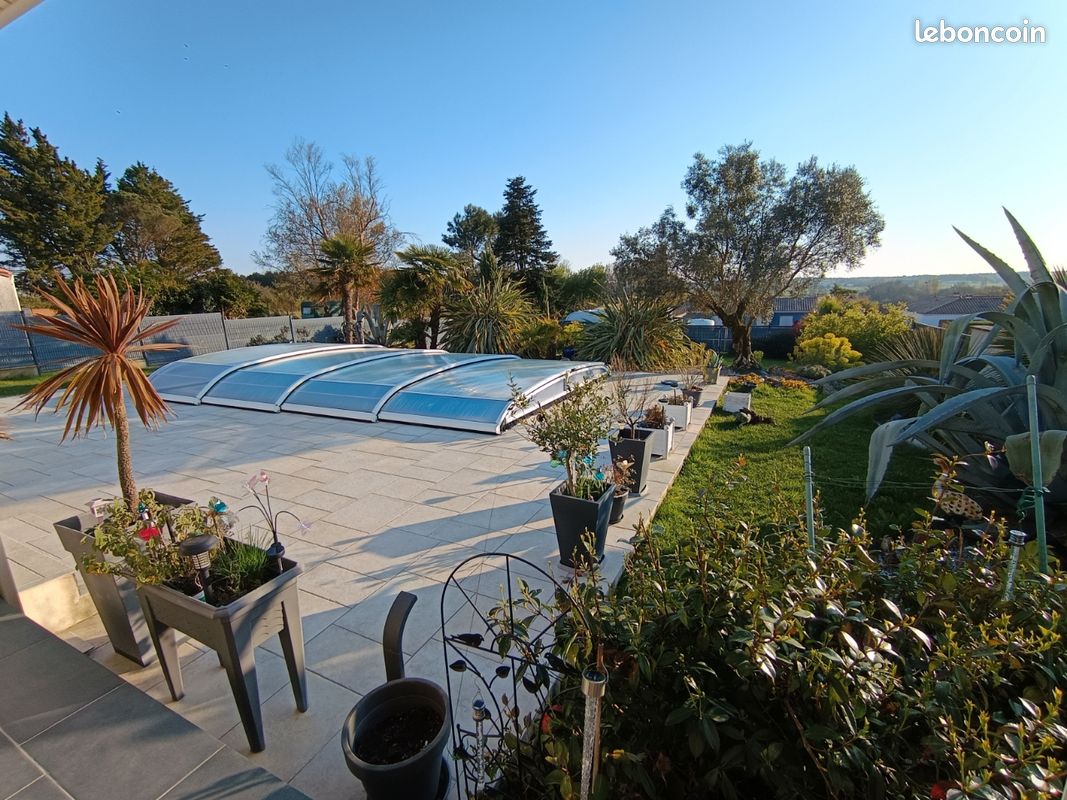 Maison 4 pièces 110 m² · à Breuillet · 110 m² · 549 000 €