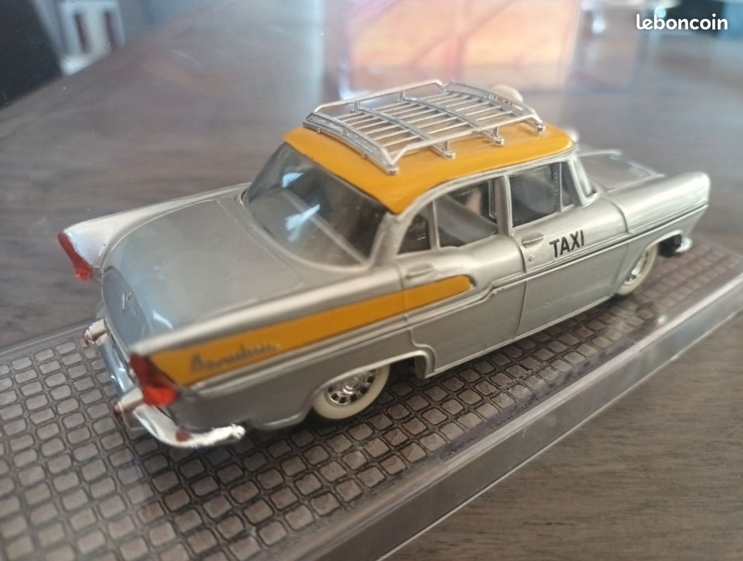 NOREV 1/43 SIMCA Beaulieu Rouge Et Ecru Avec Sa Boite EUR 32,00 - FR