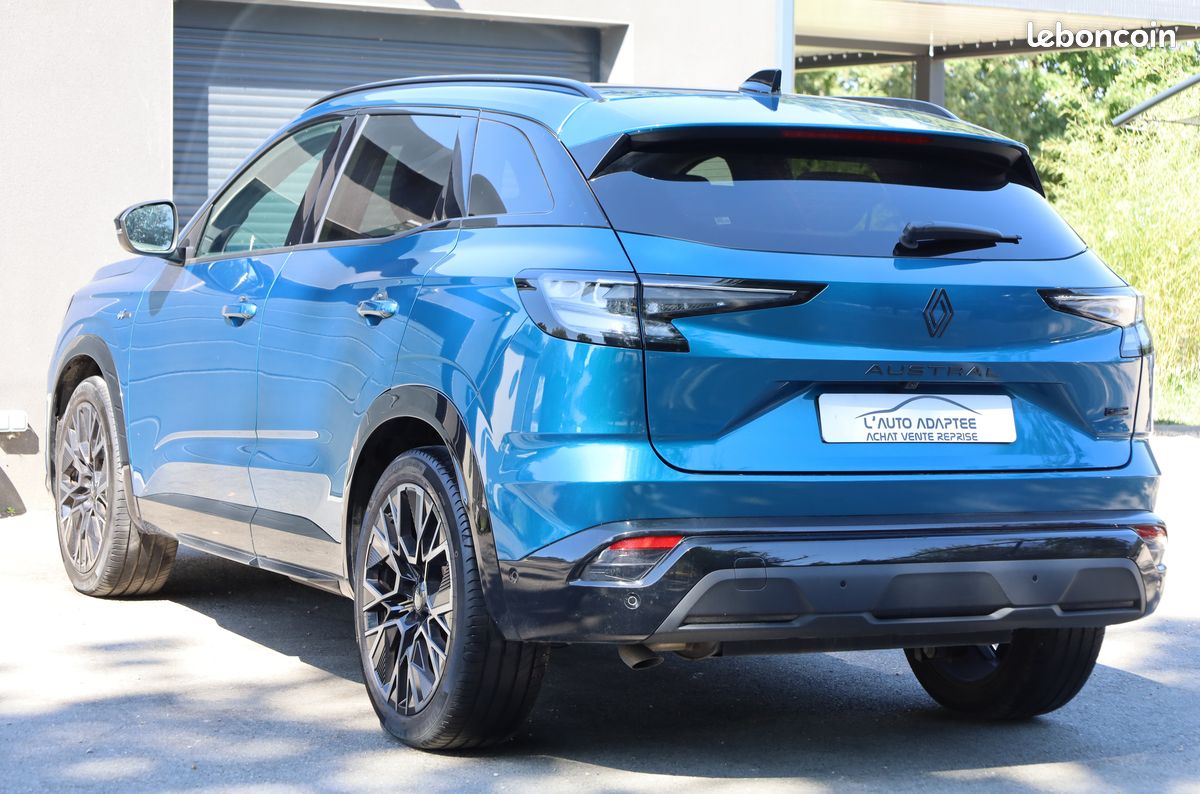 Renault Austral 1.2 E-Tech full hybrid 200 Esprit Alpine 2025 (image 4)