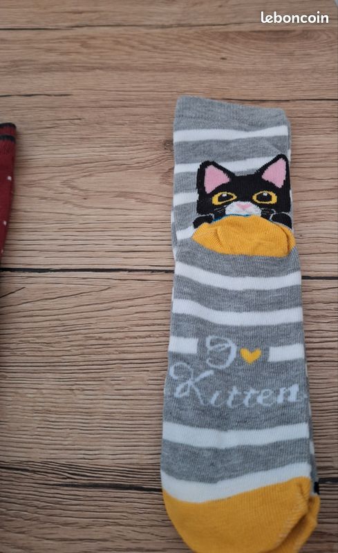 Rouleau De Fil De Silicone 8 AWG (8 Gauge) - 20 Pieds (6 M), Ultra-flexible, Pour Audio Ou Puissance