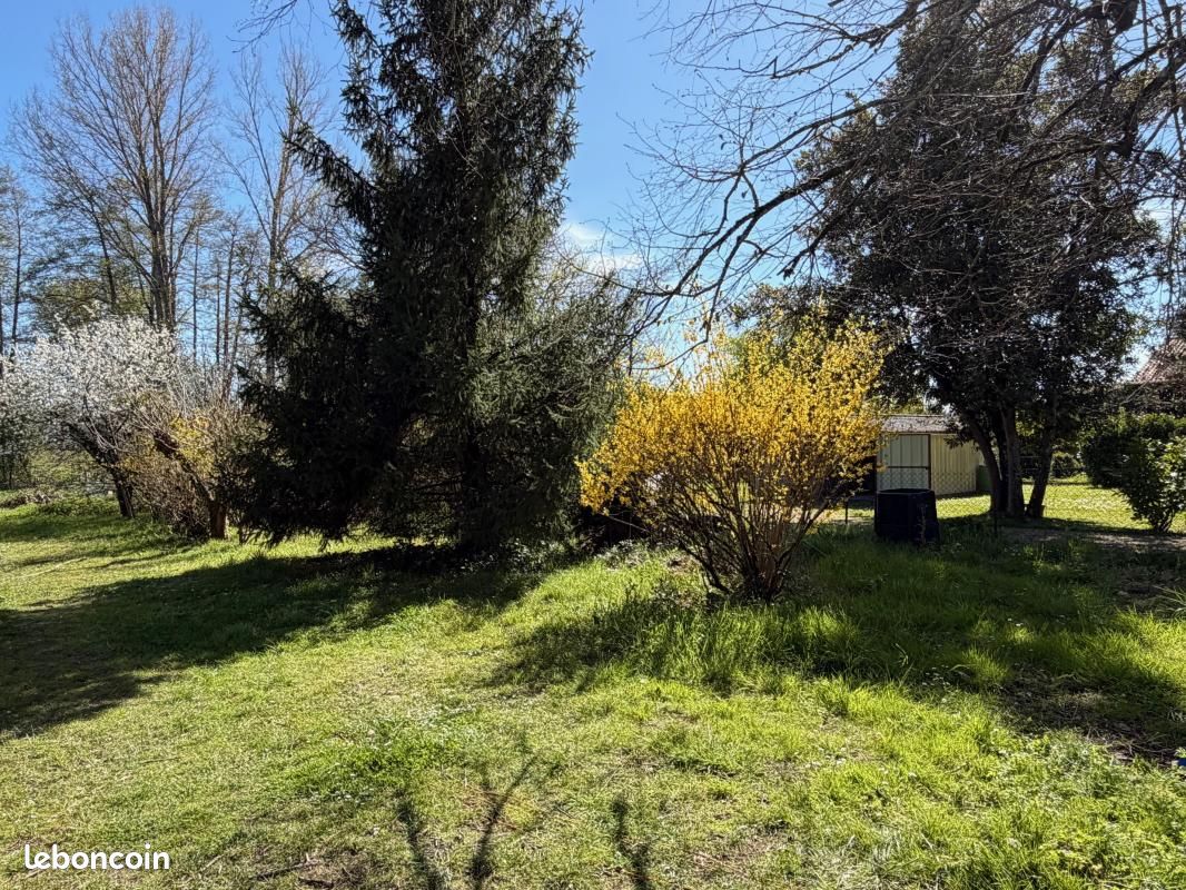 Terrain 400 m² Saint Andre De Cubzac · à Saint-André-de-Cubzac · 75 000 €