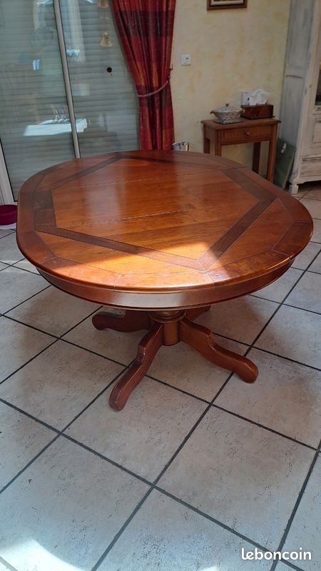 Table a manger (image 1)