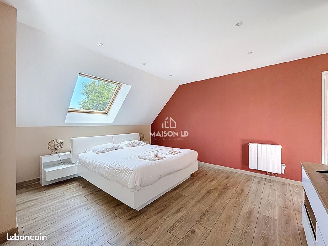 Maison 6 pièces 157 m² · à Englesqueville-la-Percée · 157 m² · 380 000 €