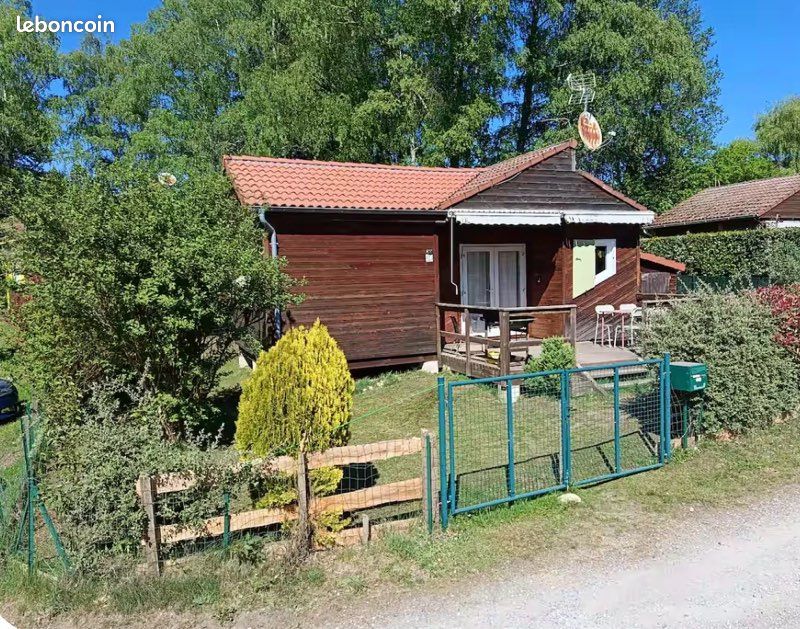 Maison 2 pièces 32 m² · à Saint-Rémy-sur-Durolle · 32 m² · 79 000 €