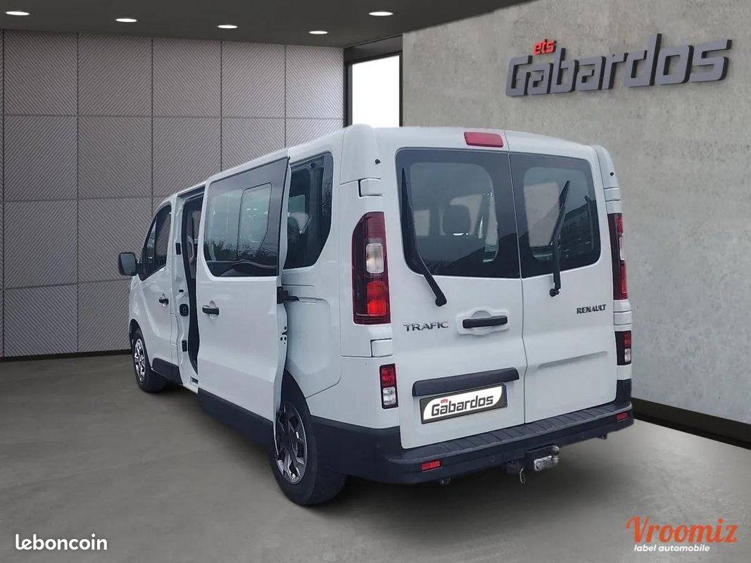 Renault Trafic DCI 150CV L2H1 9 PLACES ZEN + ATTELAGE (image 5)
