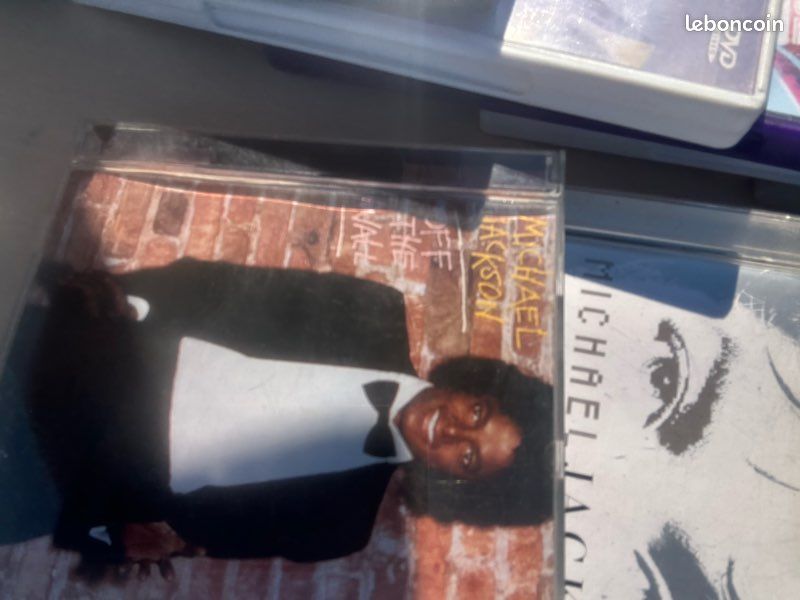 9 CD Mickael jackson (image 5)