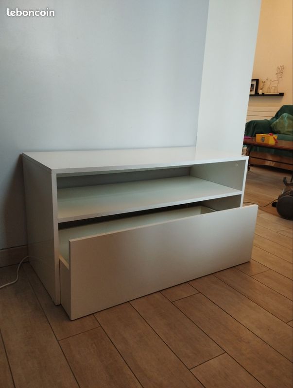 Meuble bas télévision (image 2)