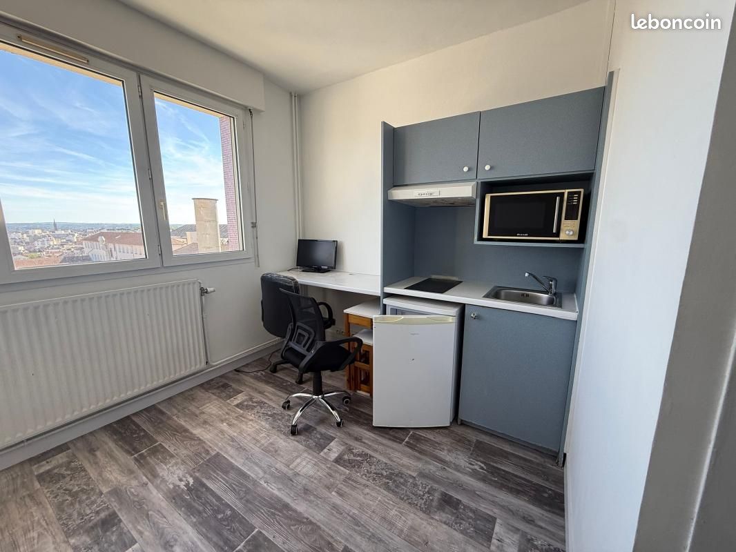 Appartement 1 pièce 18 m² · à Limoges · 18 m² · 360 €/mois