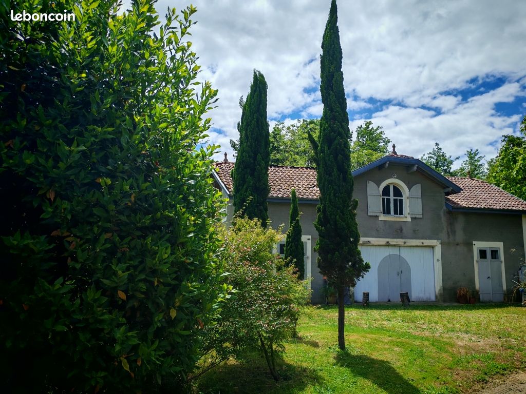 Maison 6 pièces 150 m² · à Pouillon · 150 m² · 147 500 €
