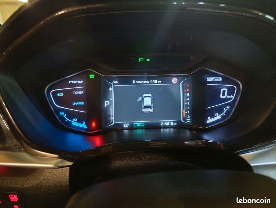 Kia niro (image 3)