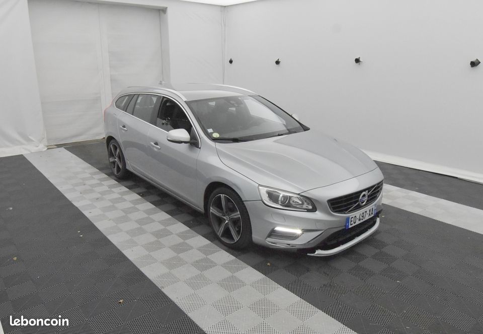 Volvo V60 D4 190 R-DESIGN BA (image 1)