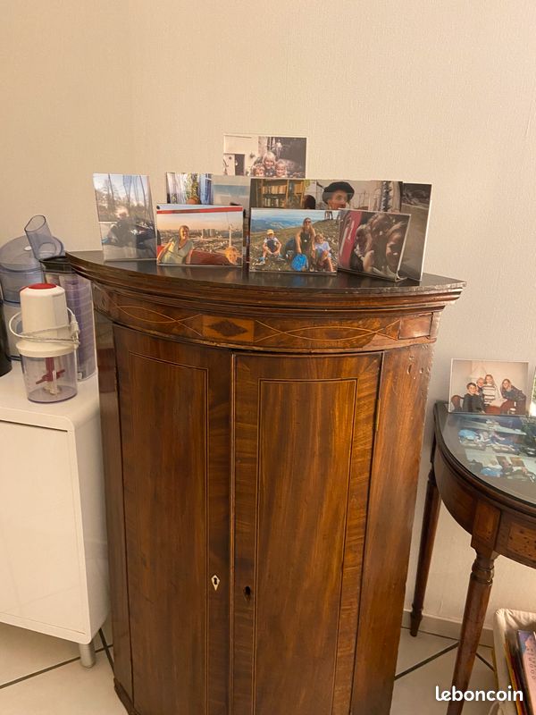 Vaisselier / armoire bois acajou pour un coin (image 1)