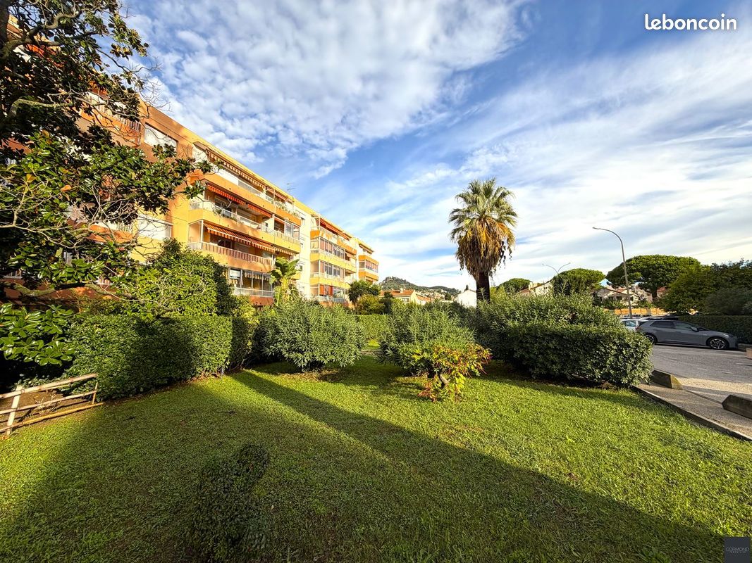 Appartement 3 pièces 72 m² · à Hyères · 72 m² · 233 200 €