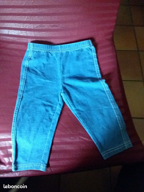 Leggins bebe mixte neuf taille 12 mois 2 euros (image 1)