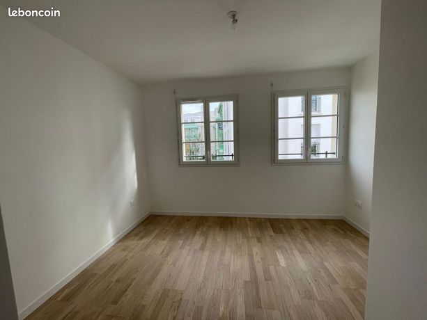 Maison a louer serris - 5 pièce(s) - 98 m2 - Surfyn