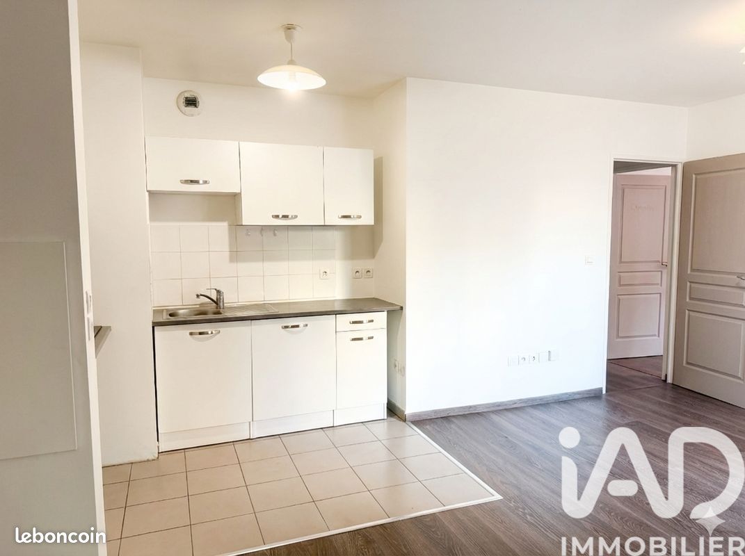 Appartement 3 pièces 56 m² · à Pantin · 56 m² · 249 000 €