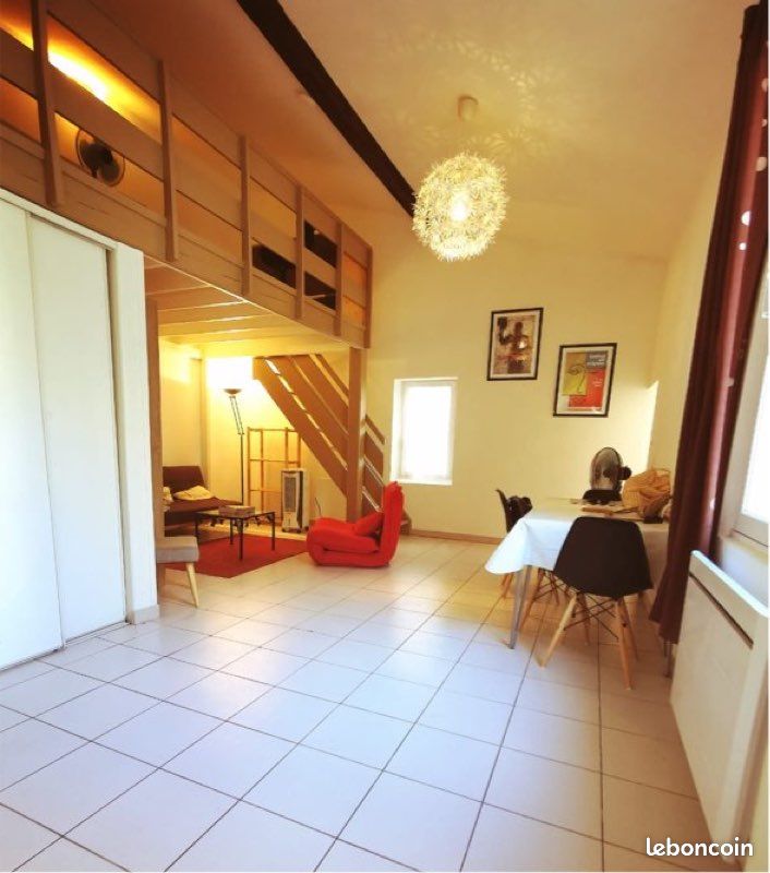 Appartement 1 pièce 48 m² · à Avignon · 48 m² · 590 €