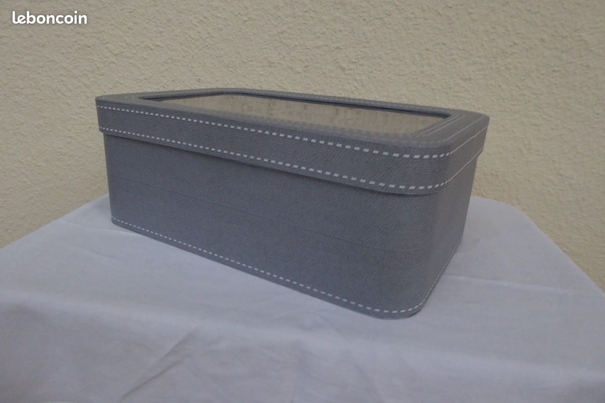 BOITE vide en carton (image 1)