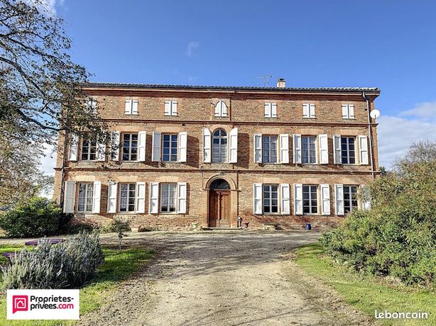 Propriété 8 pièces 374 m²